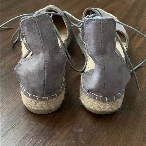 Espadrilles - Picture 2 of 5